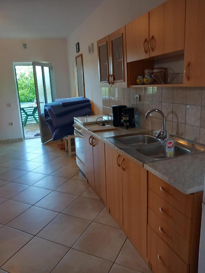 Karin Apartmani Hani Gornji Karin Εξωτερικό φωτογραφία