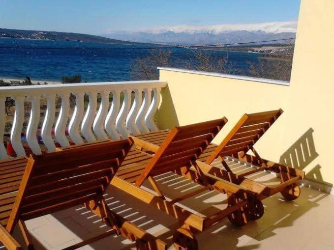 Karin Apartmani Hani Gornji Karin Εξωτερικό φωτογραφία