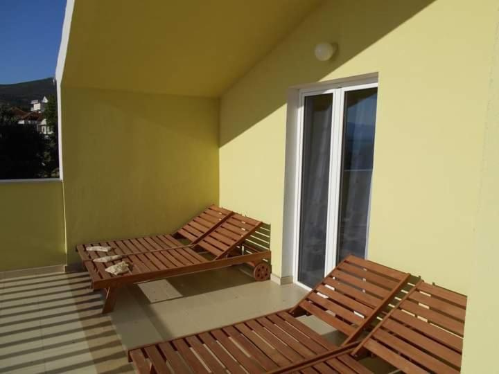 Karin Apartmani Hani Gornji Karin Εξωτερικό φωτογραφία